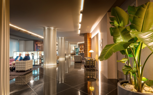 SH Valencia Palace Hotel