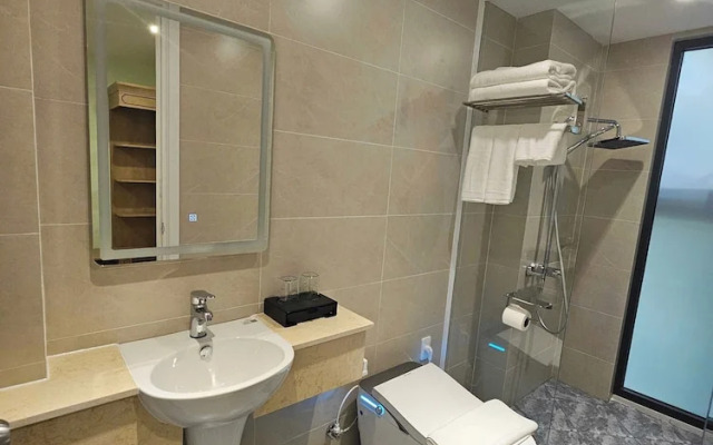 Nicecy Hotel - Truong Quyen