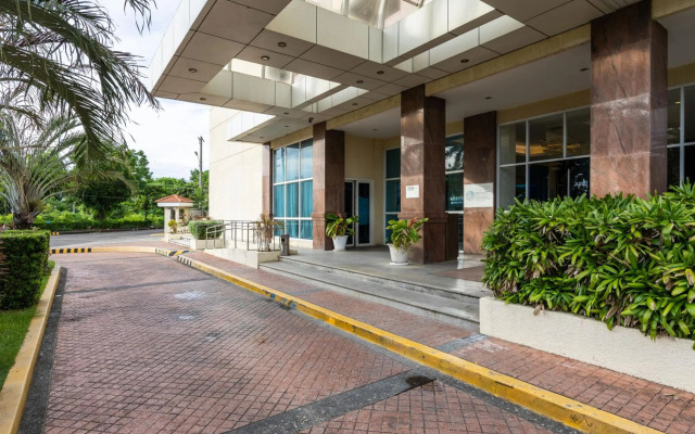La Mirada Hotel