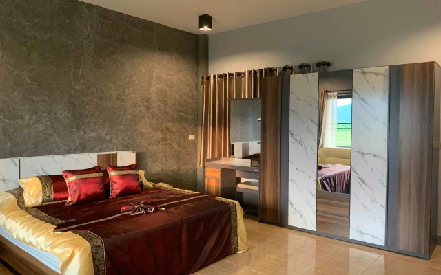 Bantham Hill Homestay