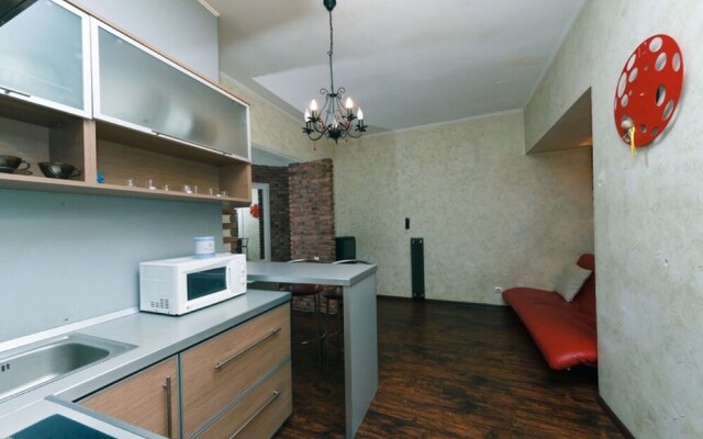 Cozy apartment near Palace Ukraine