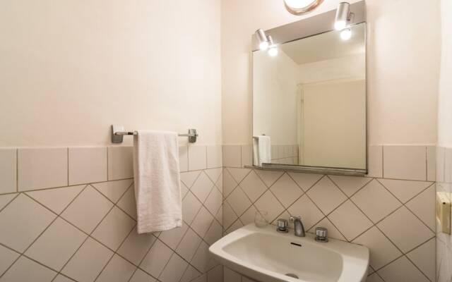 Farmhouse in Bacchereto Near Wine Region