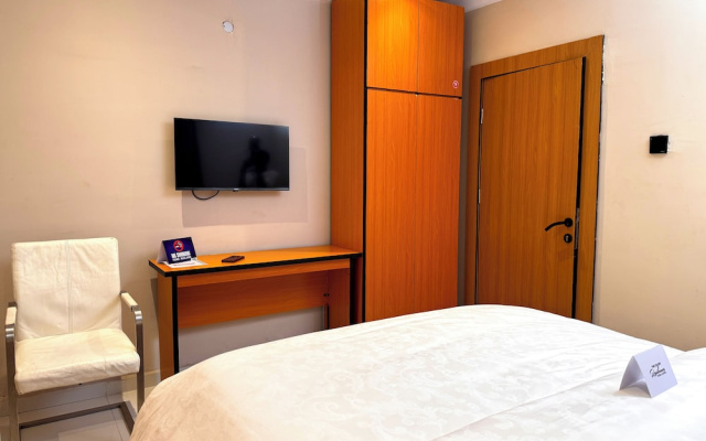 The colony residences hotel and suites