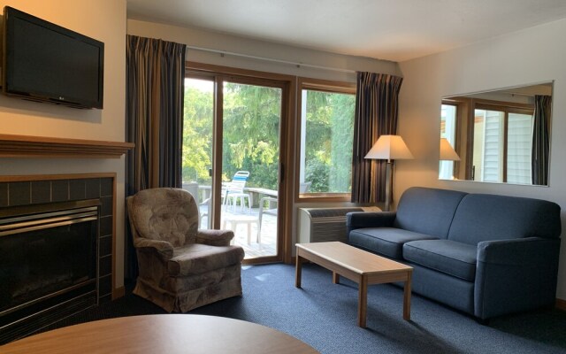 AppleCreek Resort - Hotel & Suites