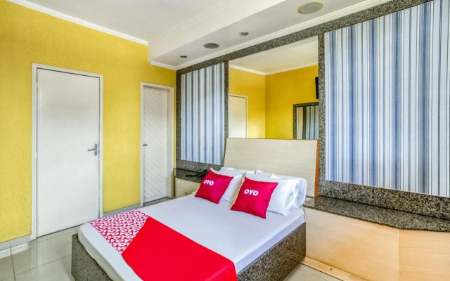 OYO Nobs Hotel, São João de Meriti