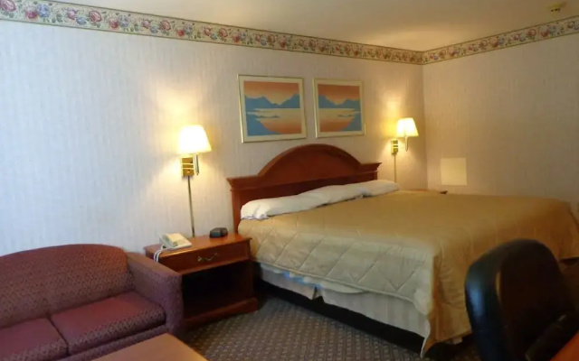 Rodeway Inn Milford  I84