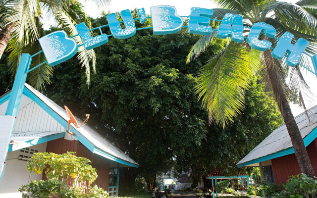 Blu' Beach Bungalows