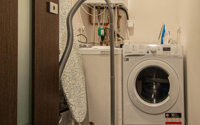 Quite Loft with Balcony and 3 Air Conditioners
