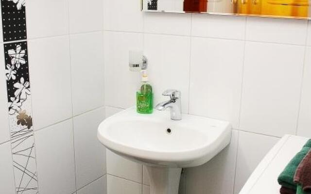 Альянс на улице Горького 13/56