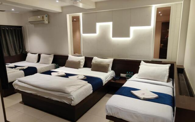 Anand Palace