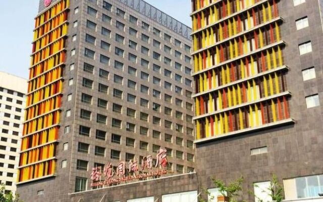 Yulong International Hotel