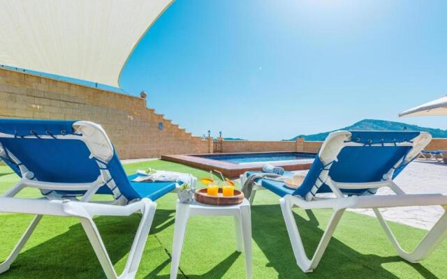 Villa Panoramica Torrox by Ruralidays