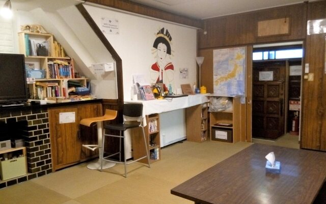 Peace House Showa - Hostel