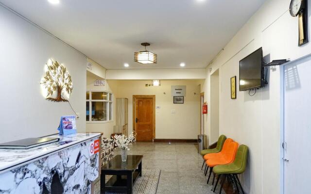 Click Sunburry Hotel Srinagar