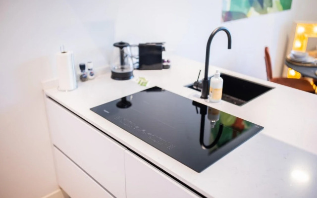 Blithe 4 Bedroom Apartment 105m2 -ss177b-