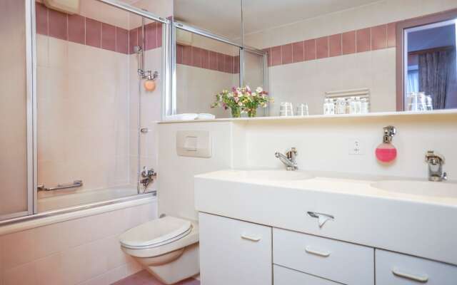 Thermalhotels und Walliser Alpentherme & SPA Leukerbad