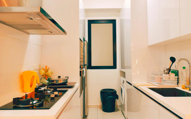 Bali-style 2Bedroom Condo @ Georgetown