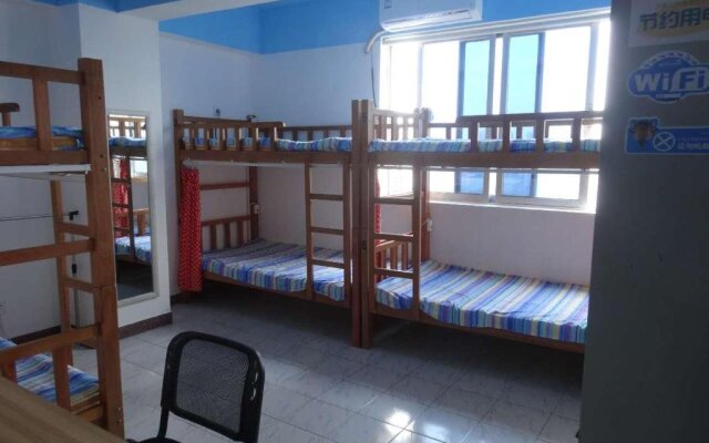 Haikou Hot Tide Youth Hostel