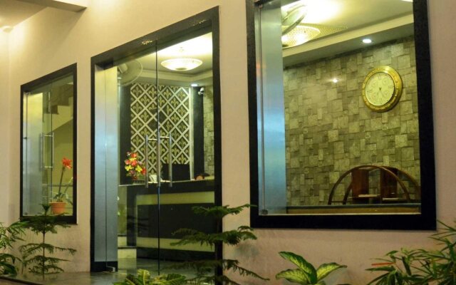 Hotel Chitra Grand