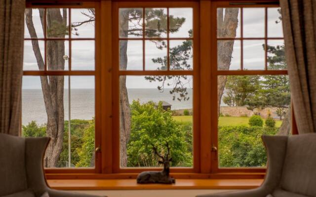 Seaview Lodge