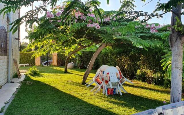 5 bedrooms villa in marina 5 lake view