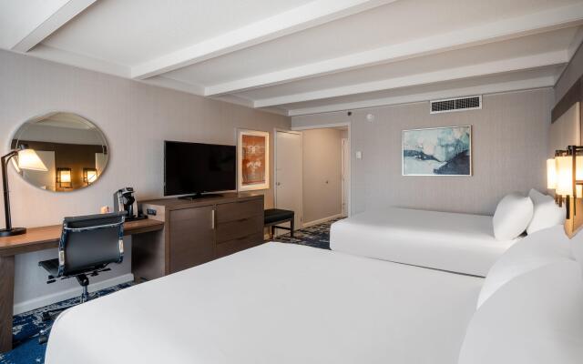 Crowne Plaza Albany - The Desmond Hotel by IHG