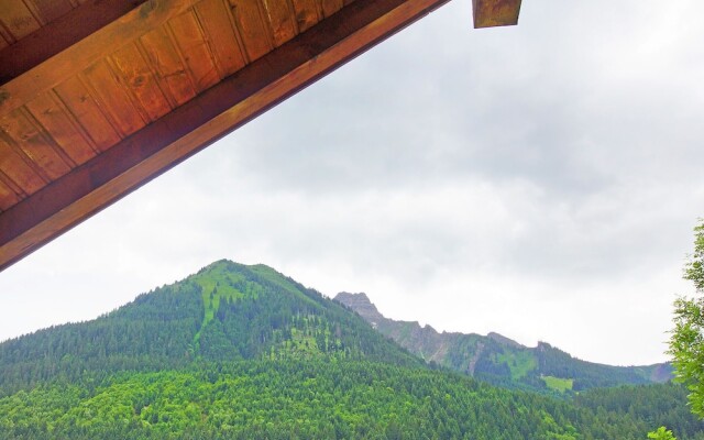 Exclusive Chalet in La Chapelle-d'Abondance with Mountain View