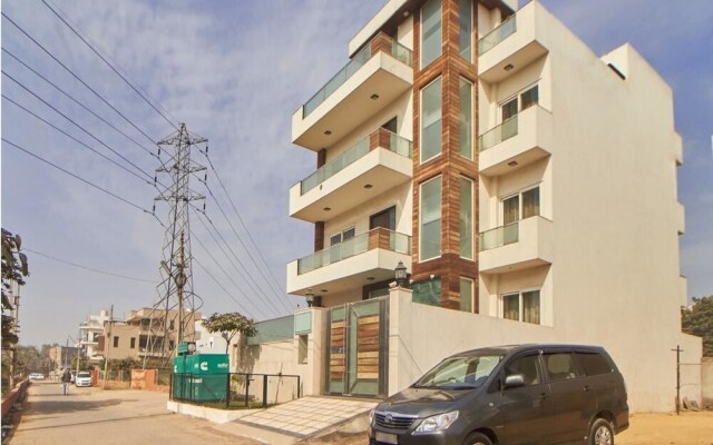 Asian Suites Elite Sector 31
