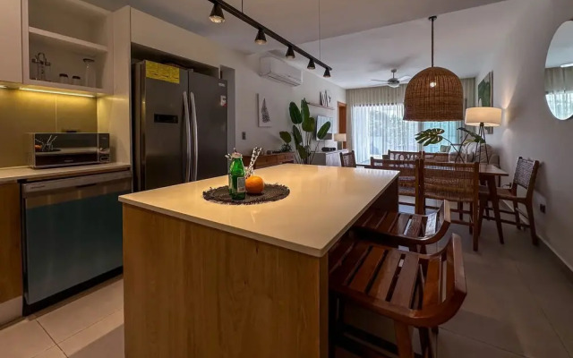 Fantastic new Golf View Apartment