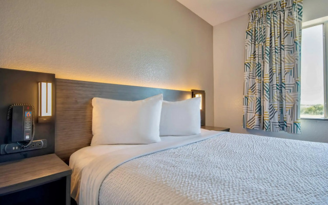 Motel 6 Harlingen, TX