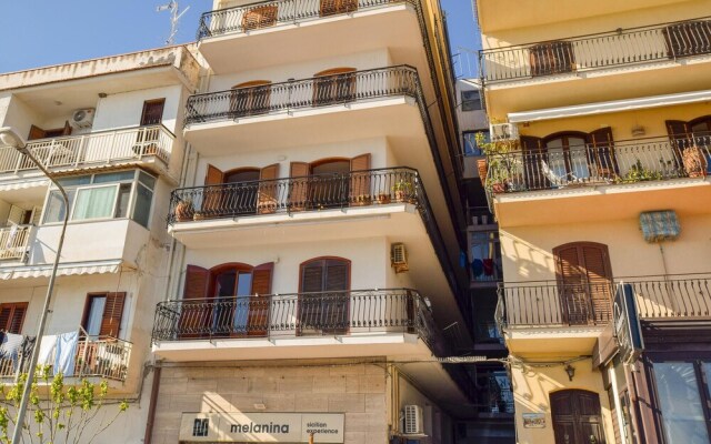 Stunning Apartment in Giardini Naxos With Wifi and 2 Bedrooms