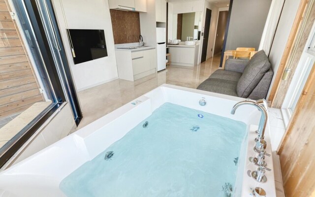 Sokcho Moreve Pension