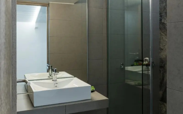 Flair Suites