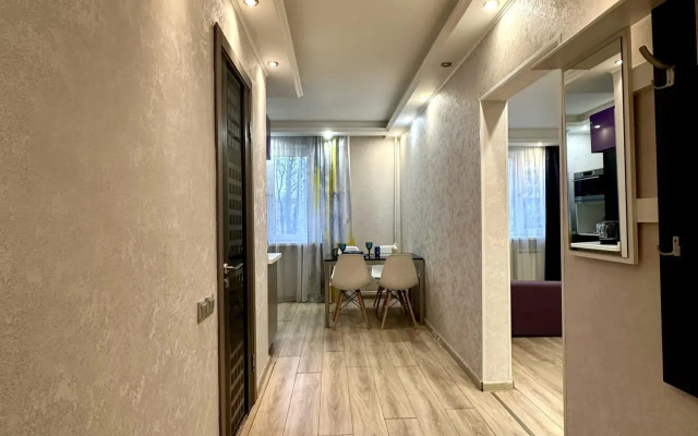 Apartments on Pleshcheyeva street