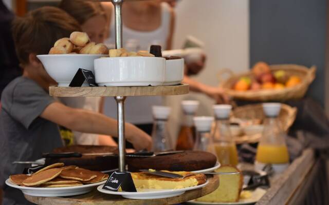 Hôtel Arena Restaurant Le Refuge