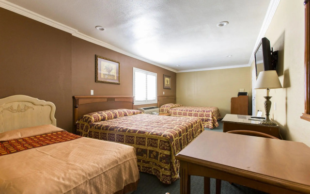 Beverly Inn