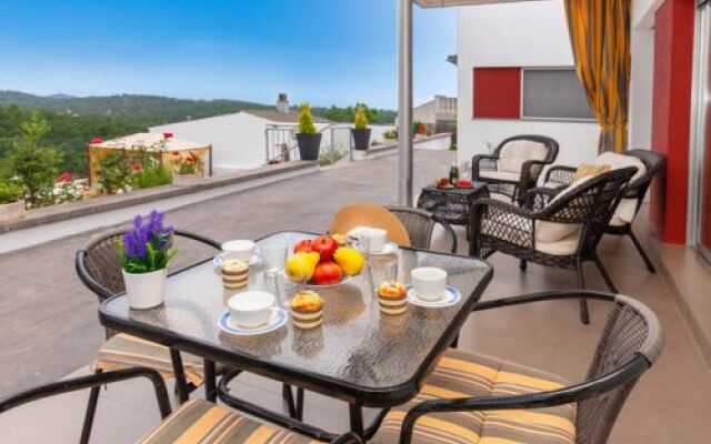 House Ibiza Lentini Carlentini