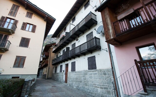 House Courmayeur