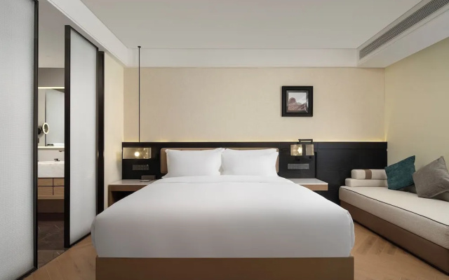 Mehood Lestie International Hotel Panyu Flagship Branch - Free Shuttle Bus to Canton Fair Complex During Canton Fair Period — фото 3