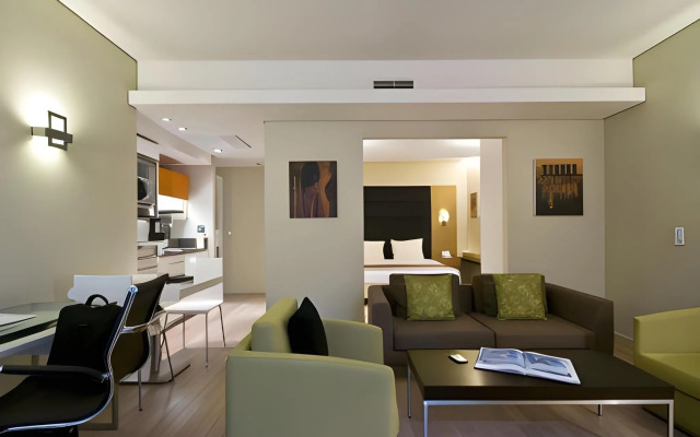 B-aparthotel Grand Place