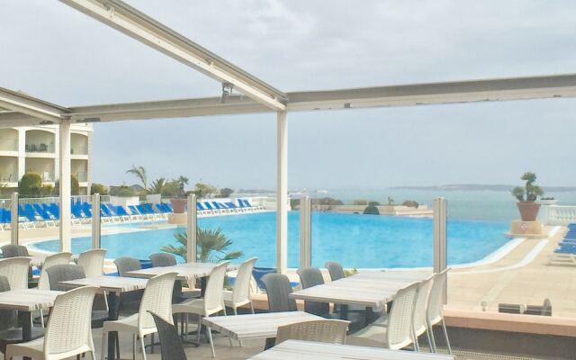 HomePlace Villa Francia