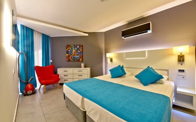 Green Garden Suites Hotel