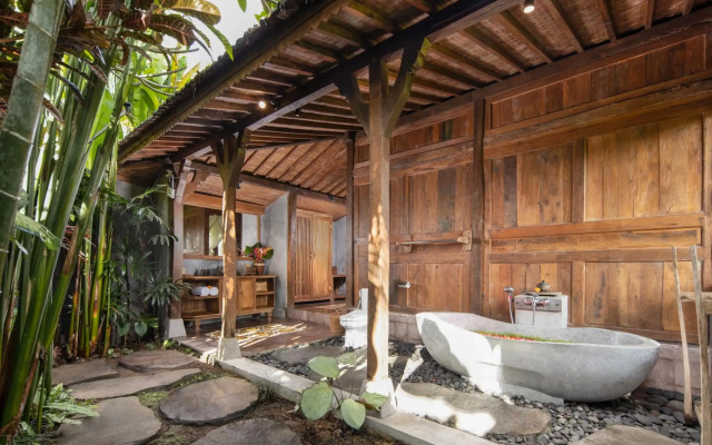 Madani Antique Villas