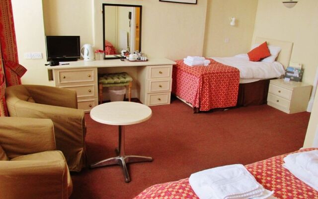 Fourcroft Hotel