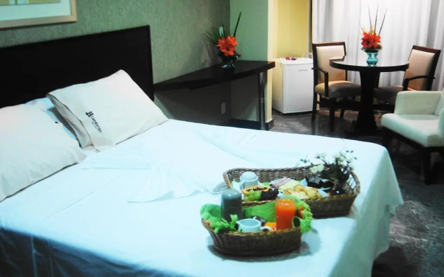 Candango Aero Hotel