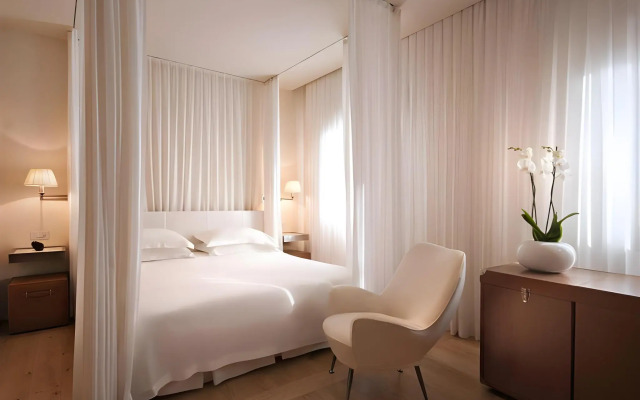 Hotel Continentale - Lungarno Collection