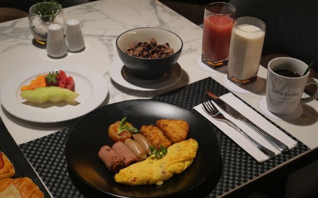 Mercure Surabaya Manyar