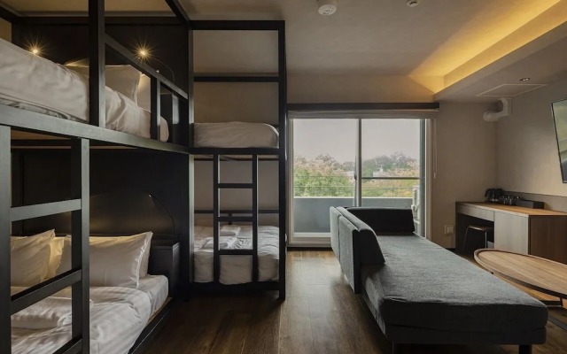 Hotel Ten to Ten