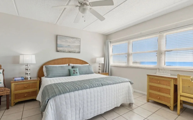 Condo with Atlantic View from Private Patio, Short Walk to the Beach by RedAwning