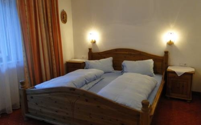 Haus Strasser